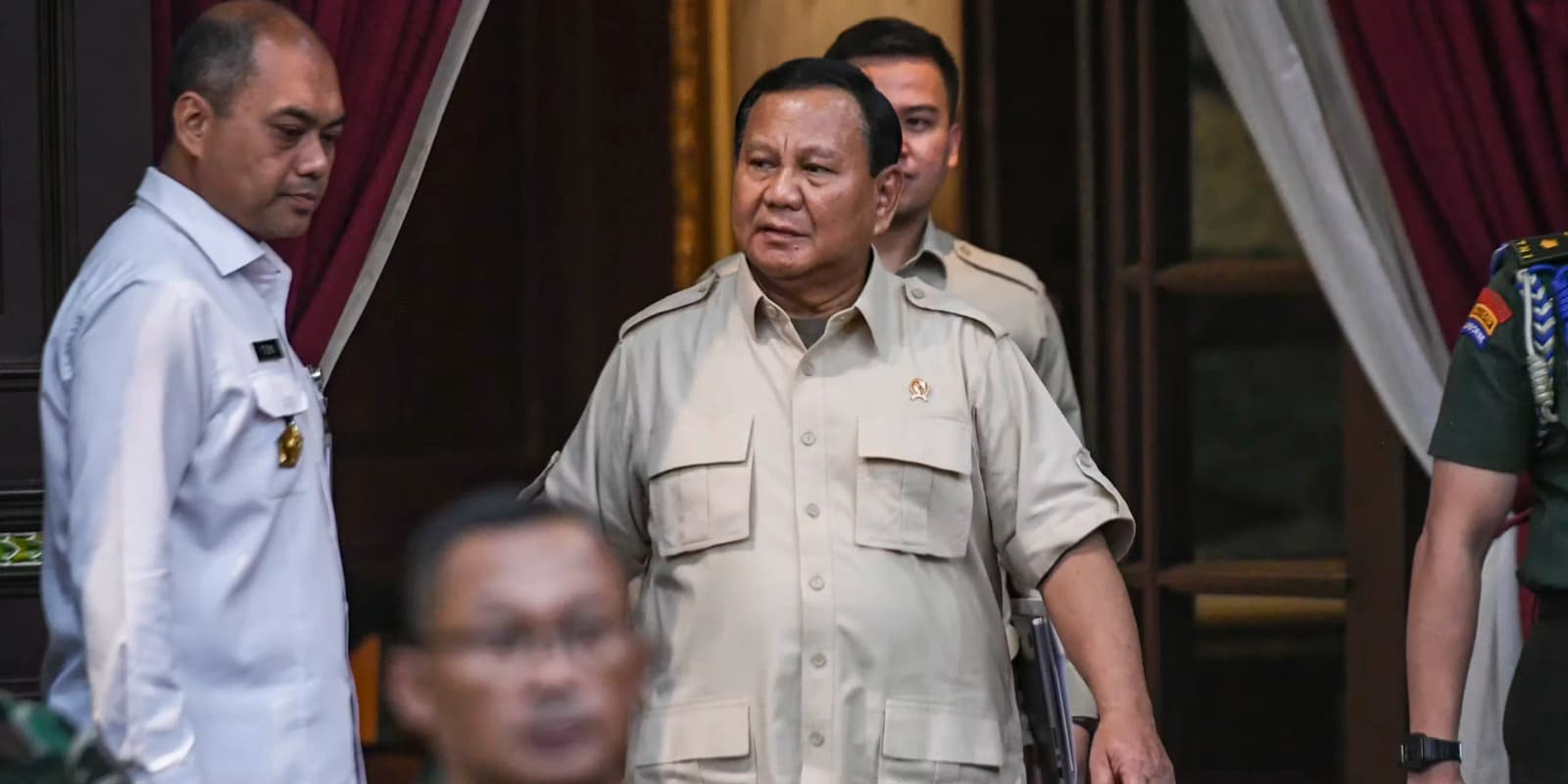 Kartel Politik dan Pragmatisme Kekuasaan: Sebuah Refleksi Akademik tentang Arah Demokrasi Indonesia
