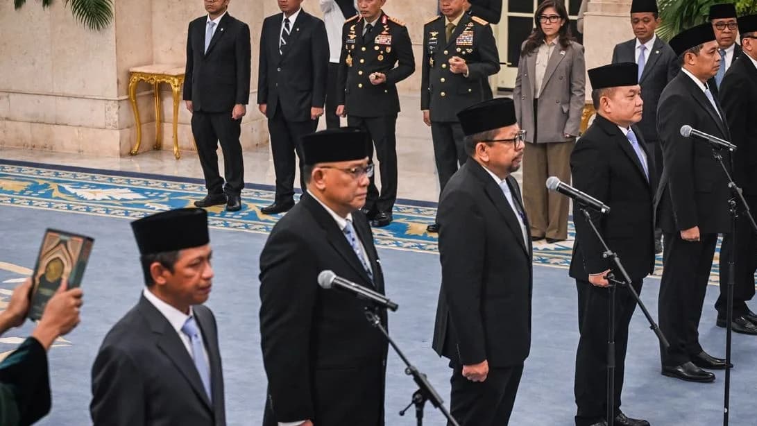 Menakar Dinamika Enam Reshuffle Kabinet Prabowo: Sebuah Tinjauan Akademis atas Arah Kepemimpinan dan Tantangan Implementasi